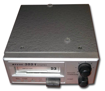 Автомобильный кассетный стереомагнитофон "Крунк-303-стерео"